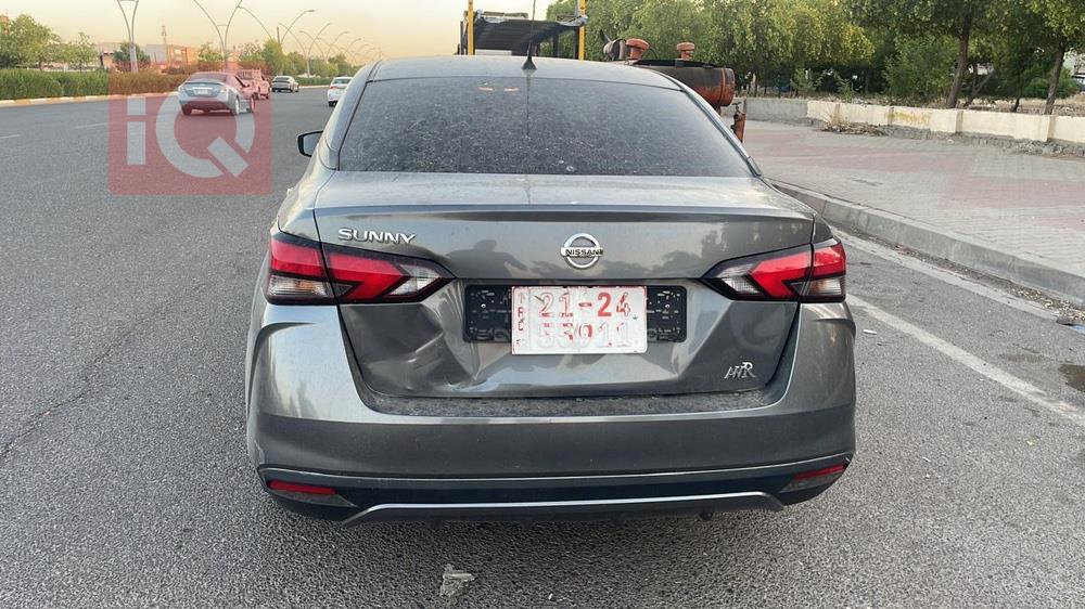 Nissan Sunny